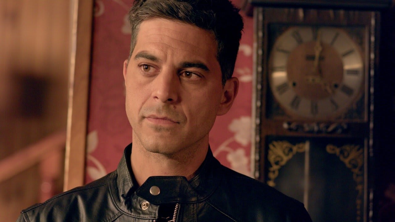 Fotograma de Los bastardos (2023)