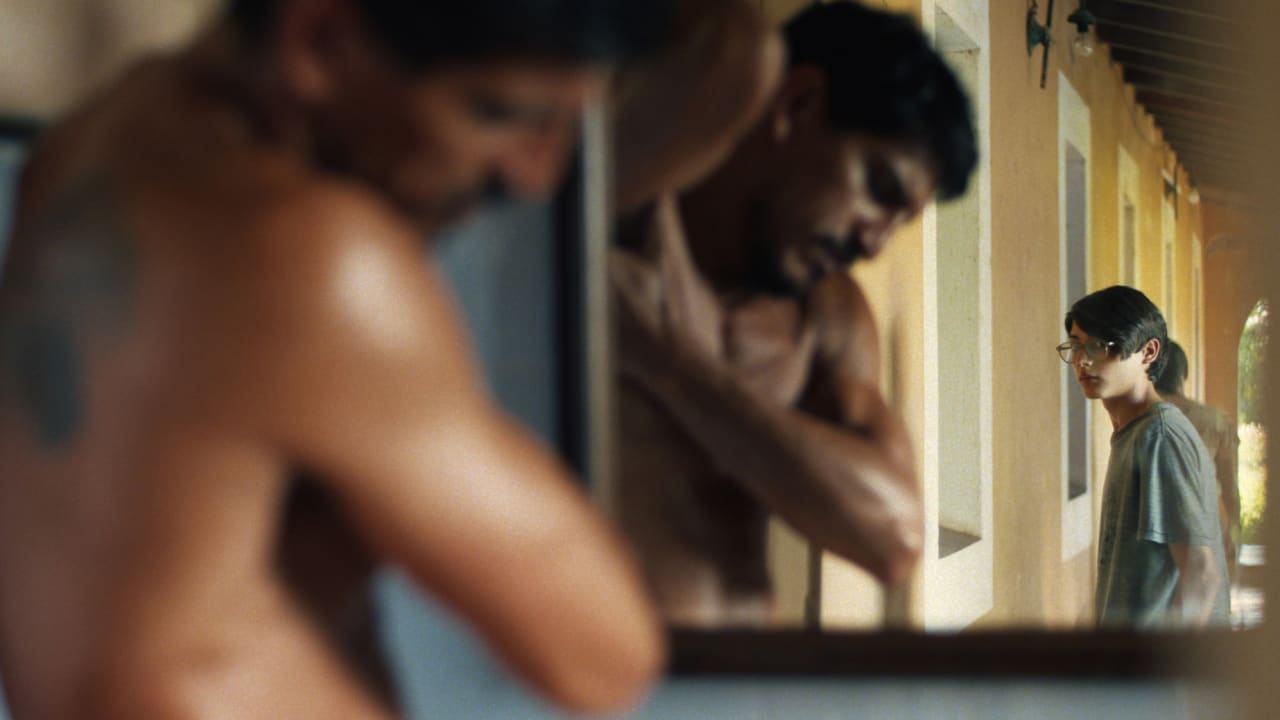 Fotograma de Almamula (2023)