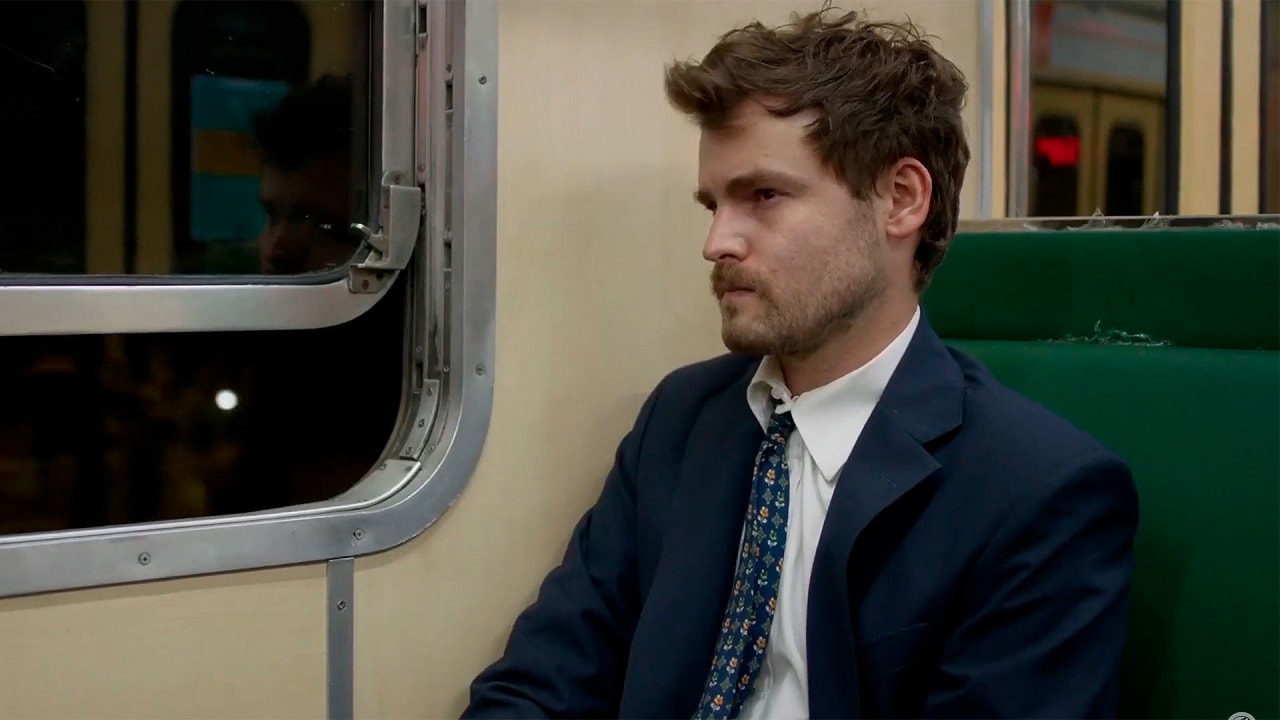 Fotograma de Arturo a los 30 (2023)