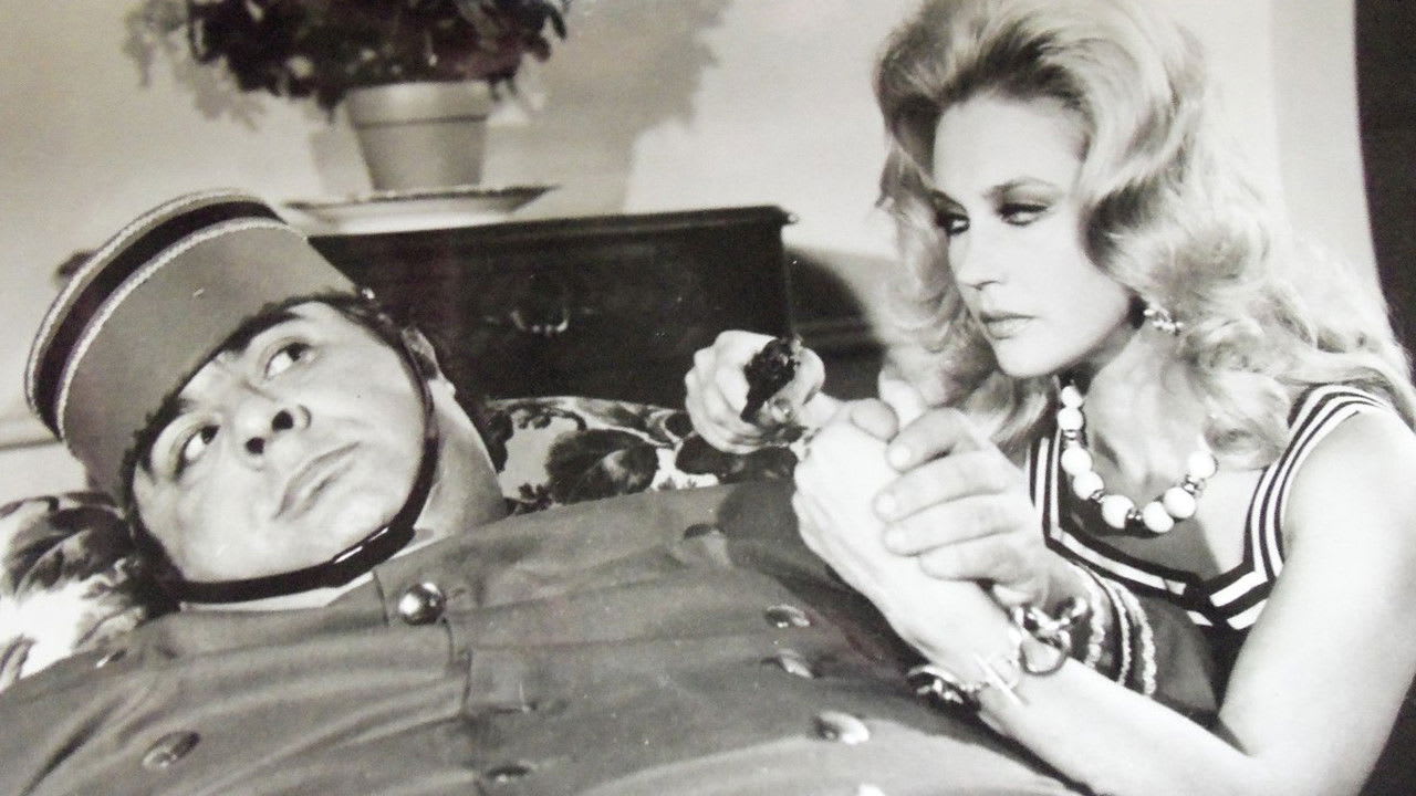 Fotograma de Los vampiros los prefieren gorditos (1974)