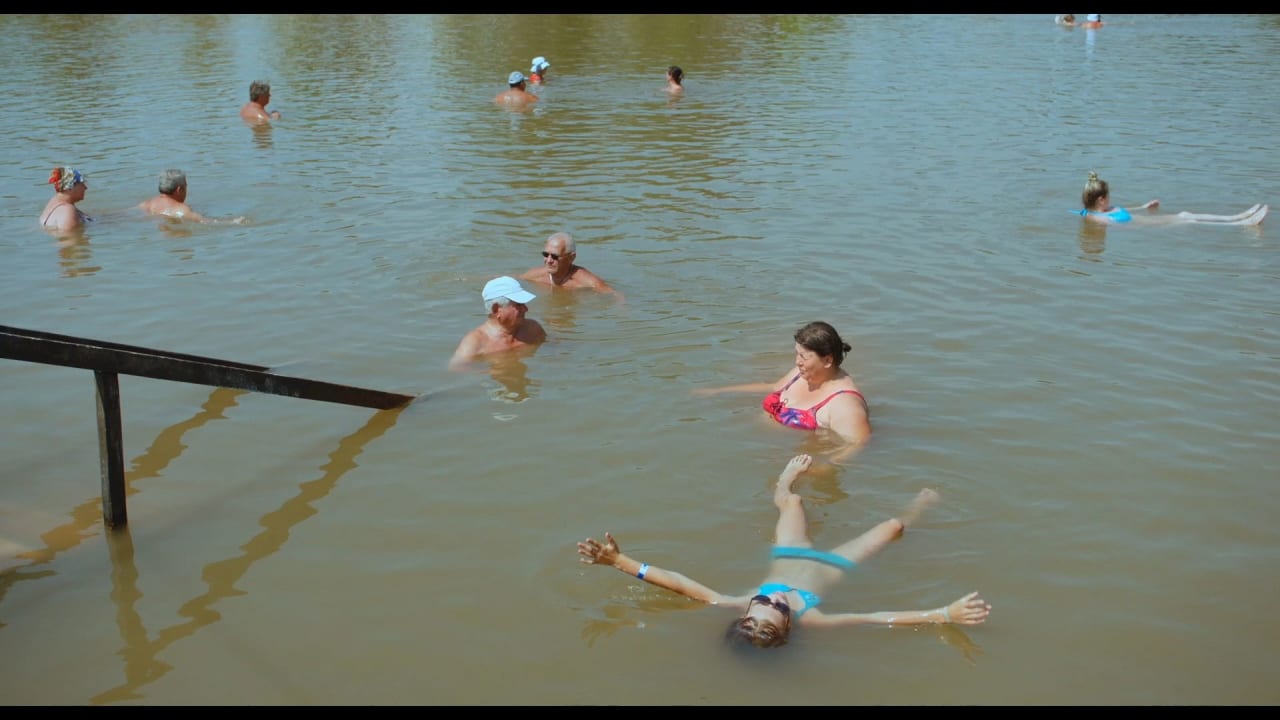 Fotograma de Adentro mío estoy bailando (2024)