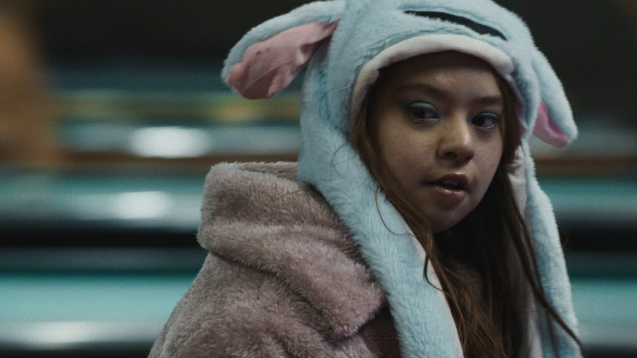 Fotograma de Simón de la montaña (2024)