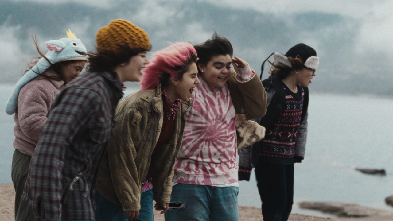 Fotograma de Simón de la montaña (2024)