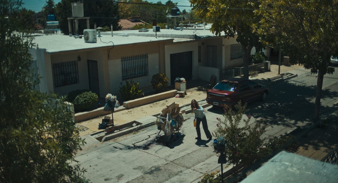 Fotograma de La virgen de la tosquera (2026)