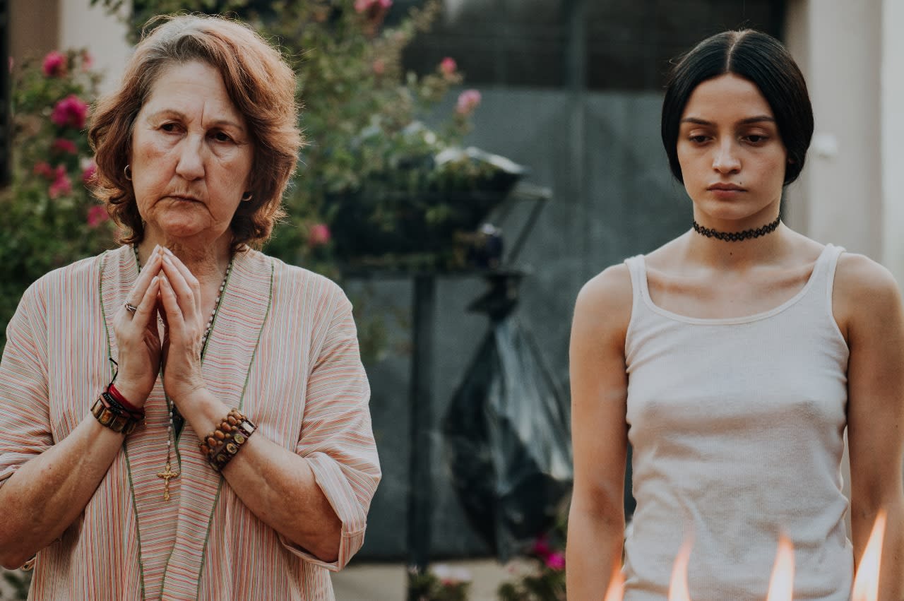 Luísa Merelas y Dolores Oliverio en La virgen de la tosquera (2026)