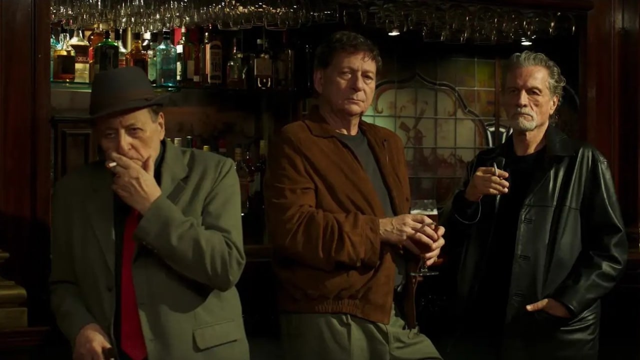 Roberto Carnaghi, Osmar Núñez y Daniel Fanego en El jockey (2024)