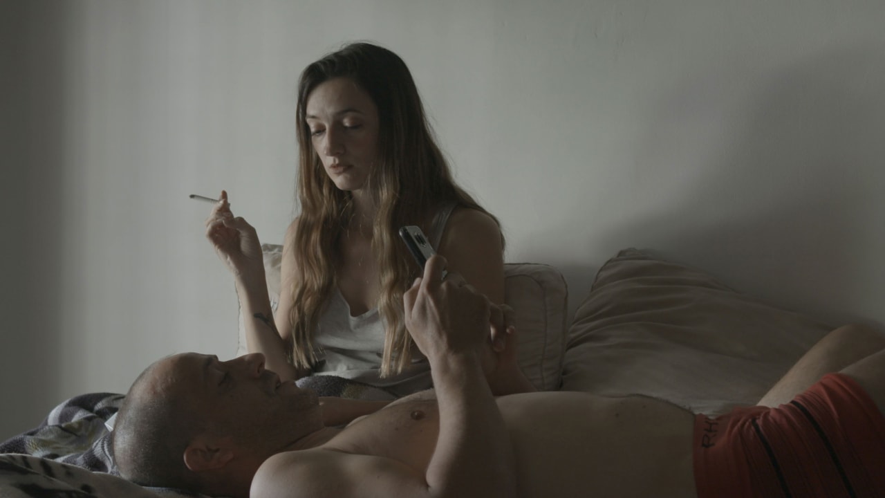 Fotograma de Algo viejo, algo nuevo, algo prestado (2024)