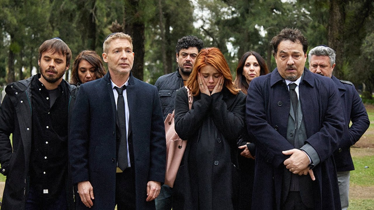 Fotograma de Mazel Tov (2025)