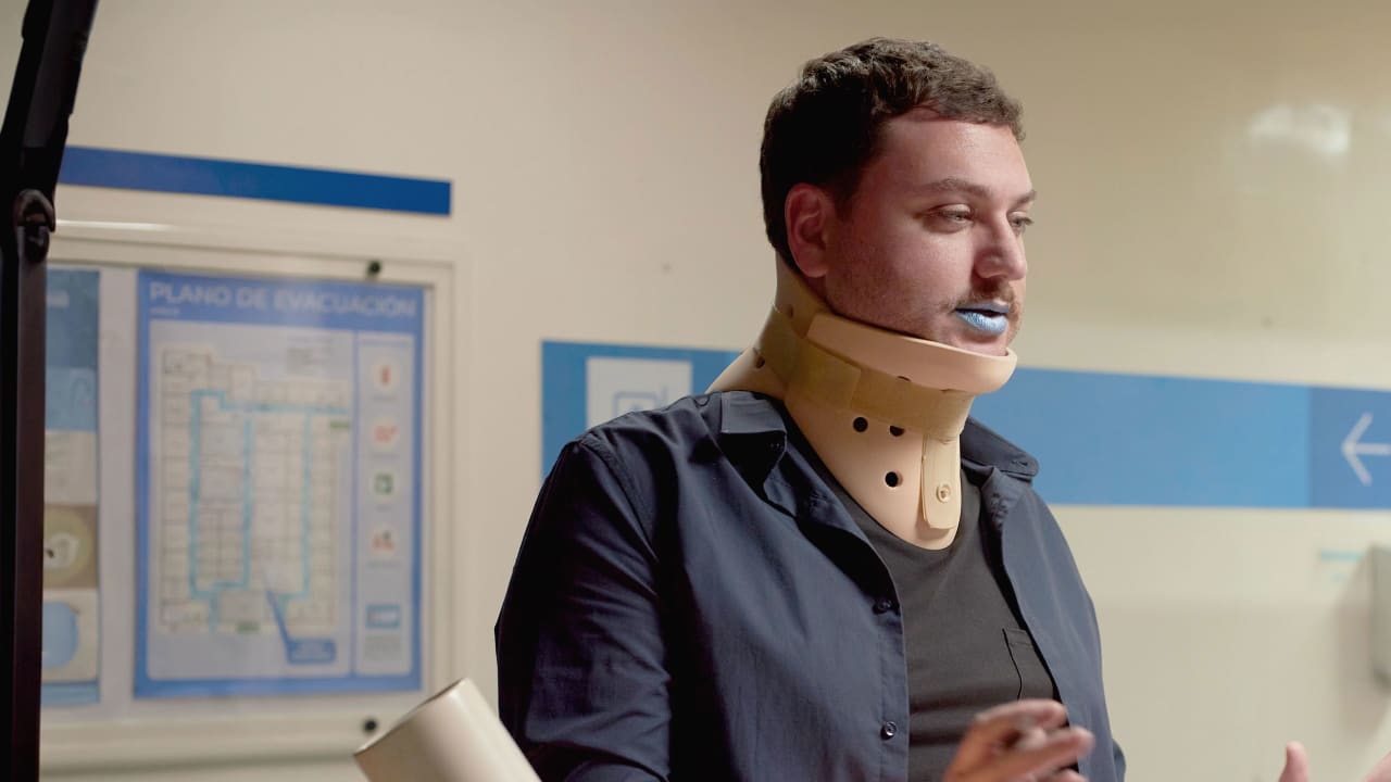 Fotograma de Los domingos mueren más personas (2024)