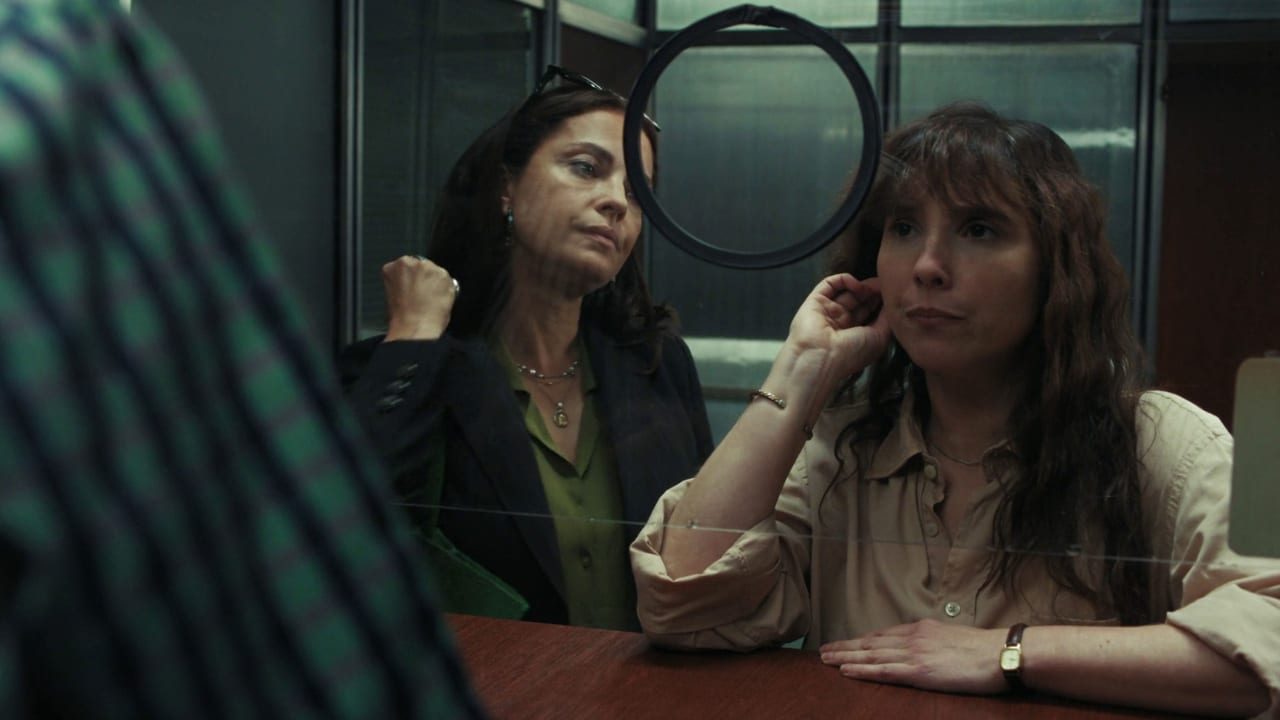 Dolores Fonzi y Laura Paredes en Belén (2025)