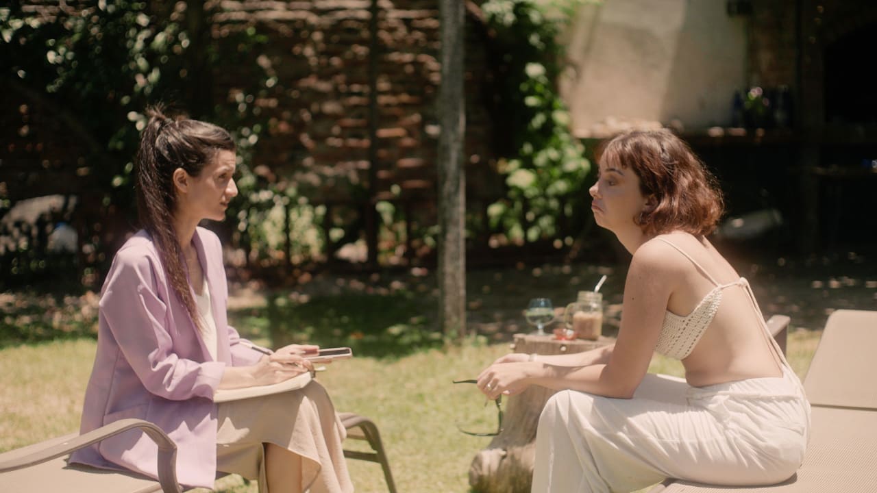 Fotograma de ek • stasis (2025)