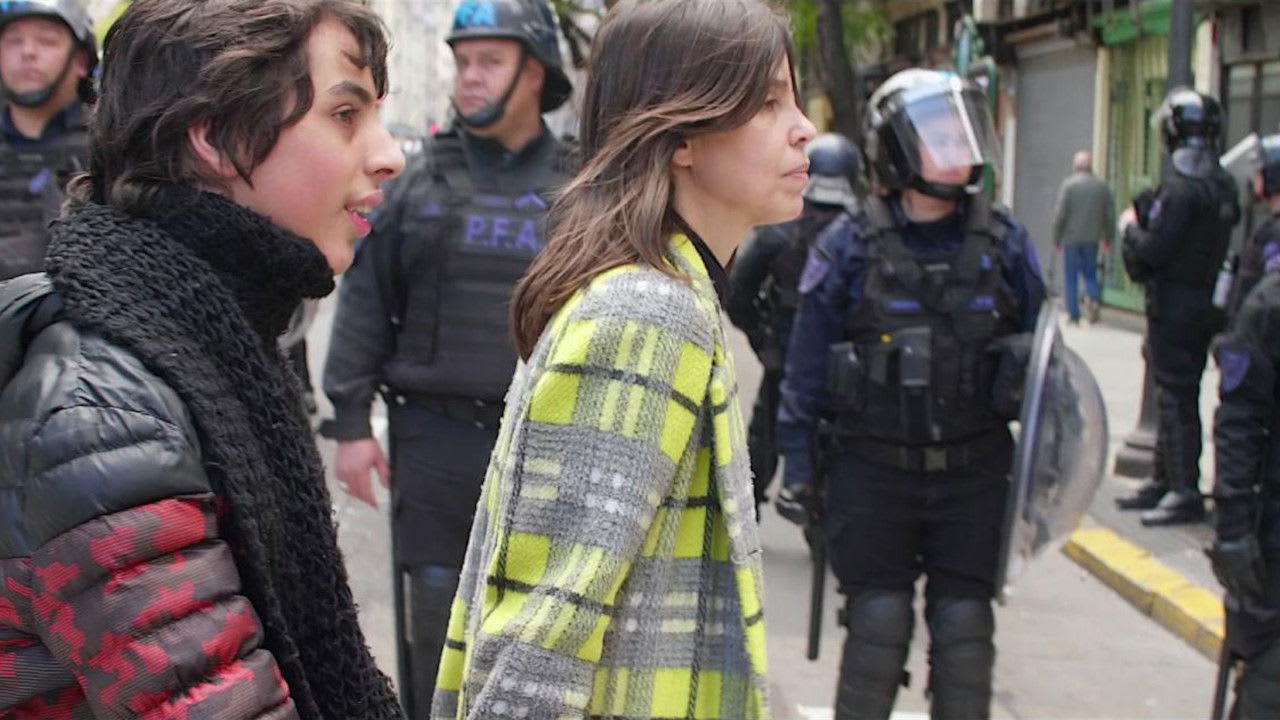 Fotograma de Presente continuo (2025)