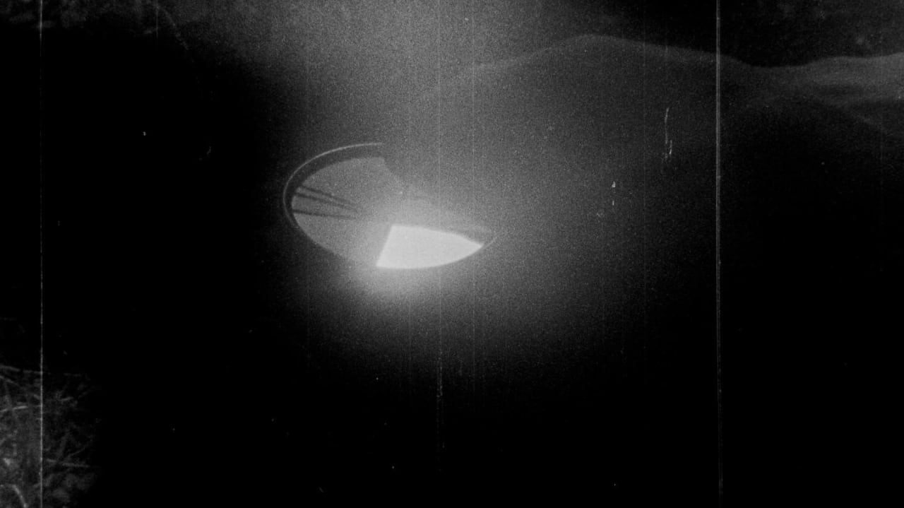 Fotograma de Una sombra oscilante (2024)