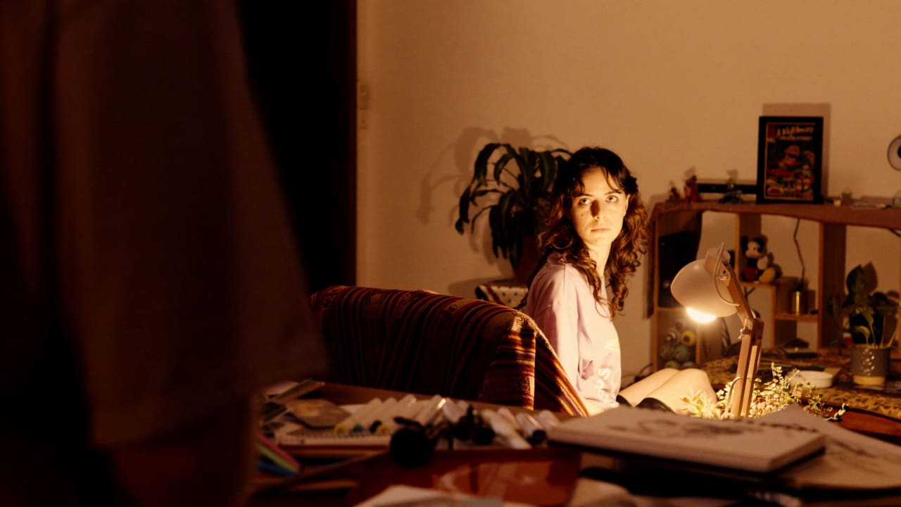 Fotograma de El reflejo y la sombra (2024)