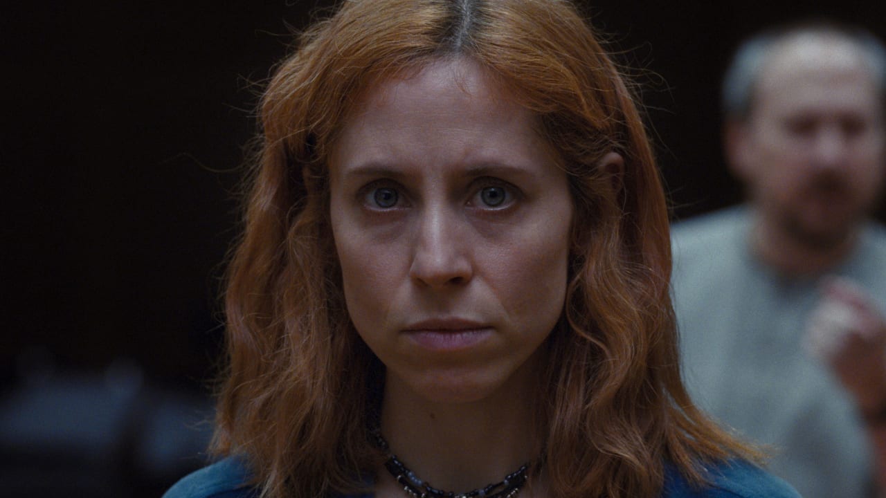 Fotograma de El ascenso y caída de Zara Zilverstein (2024)