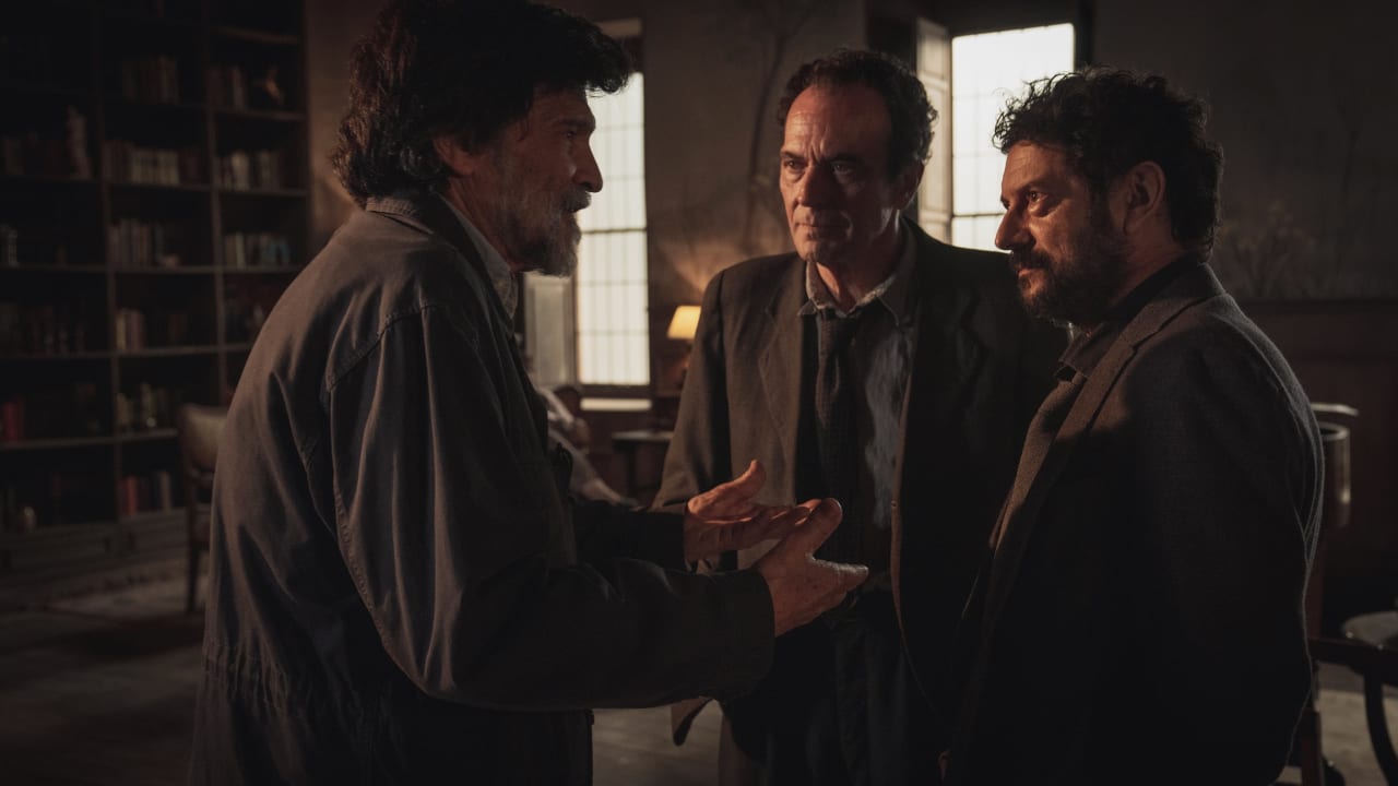 Fotograma de Cerrar los ojos (2023)