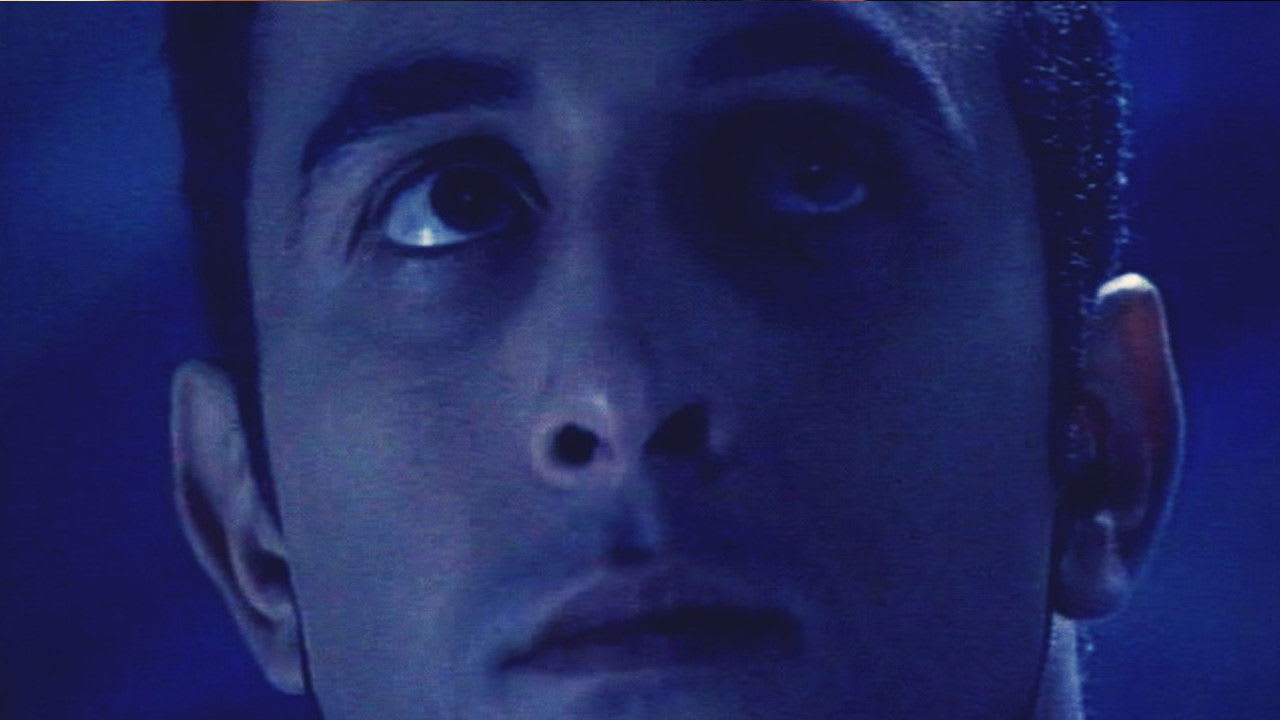 Fotograma de Encuentros lejanos (1994)