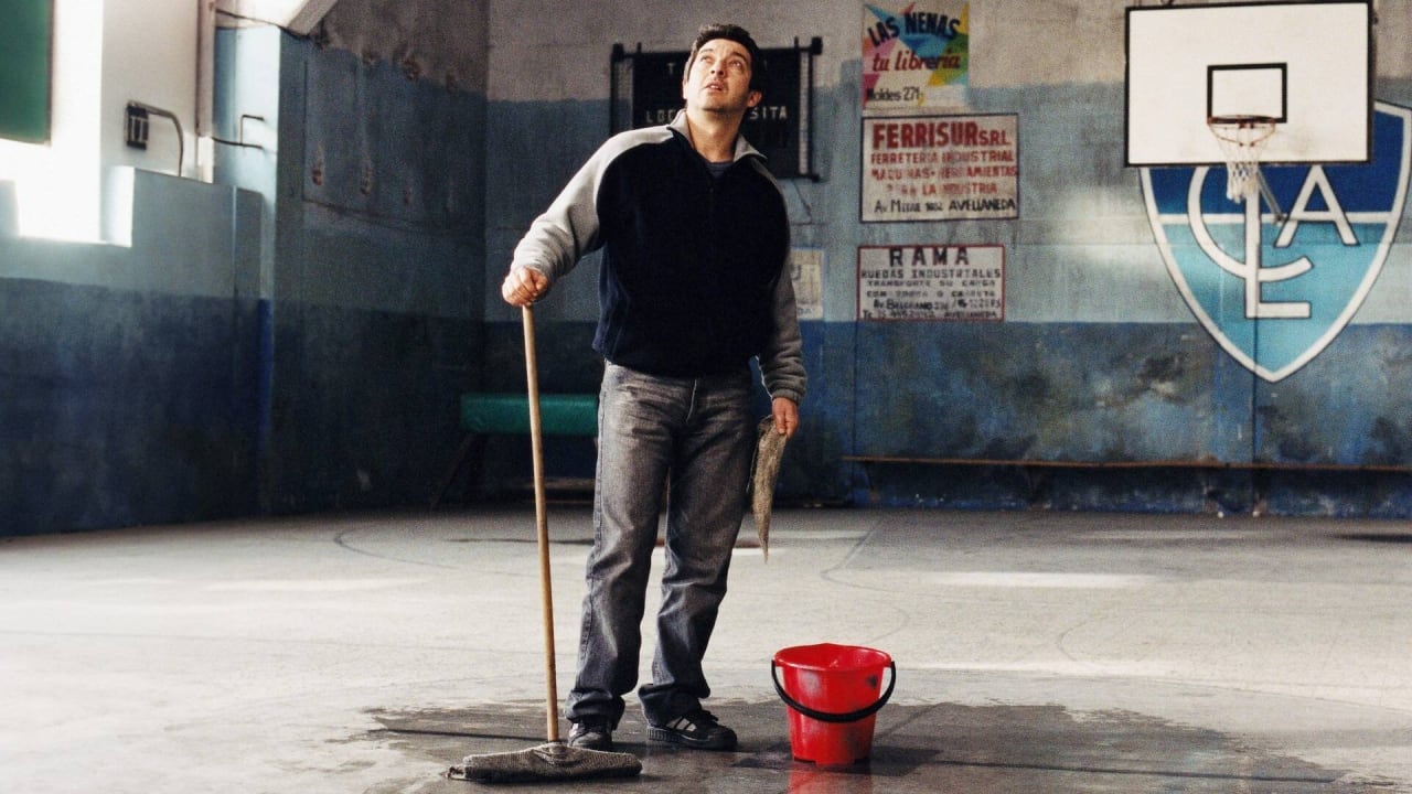 Fotograma de Luna de Avellaneda (2004)