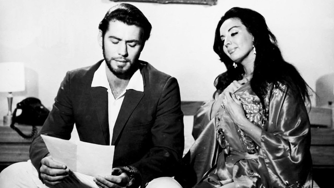 Fotograma de Desnuda en la arena (1969)