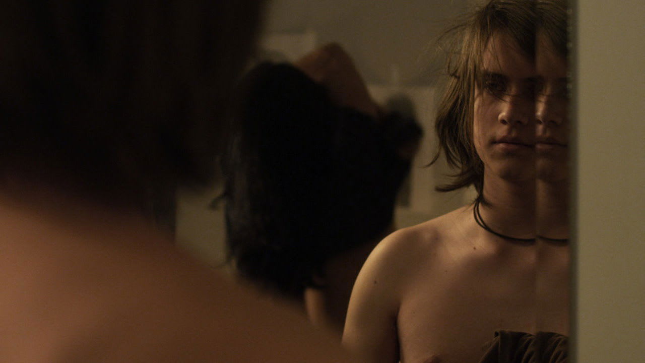 Fotograma de Feriado (2014)