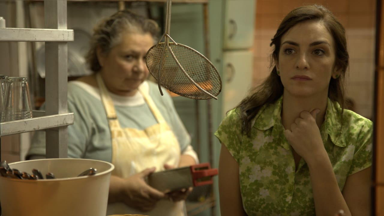Rita Cortese y Julieta Zylberberg en Relatos salvajes (2014)