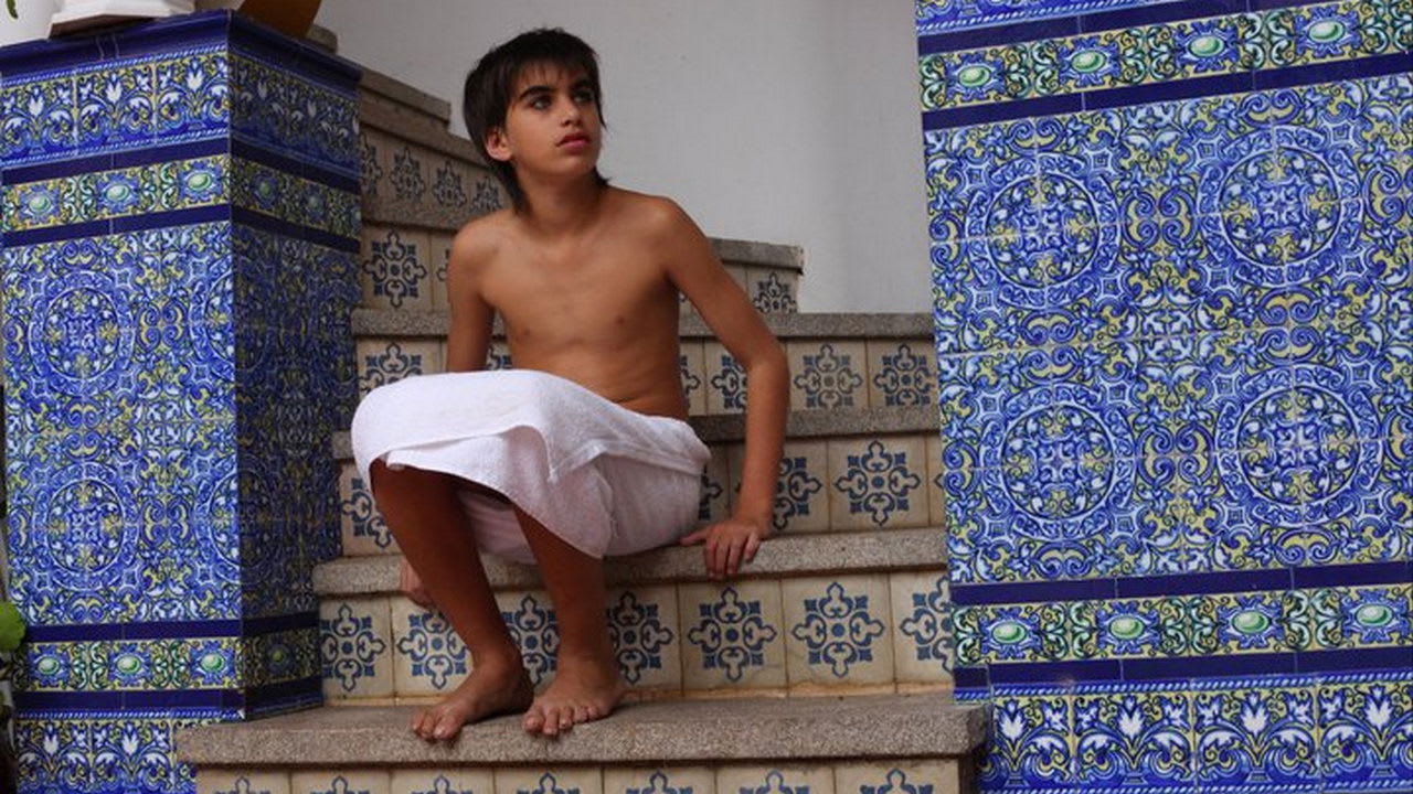 Fotograma de Vuelve (2012)