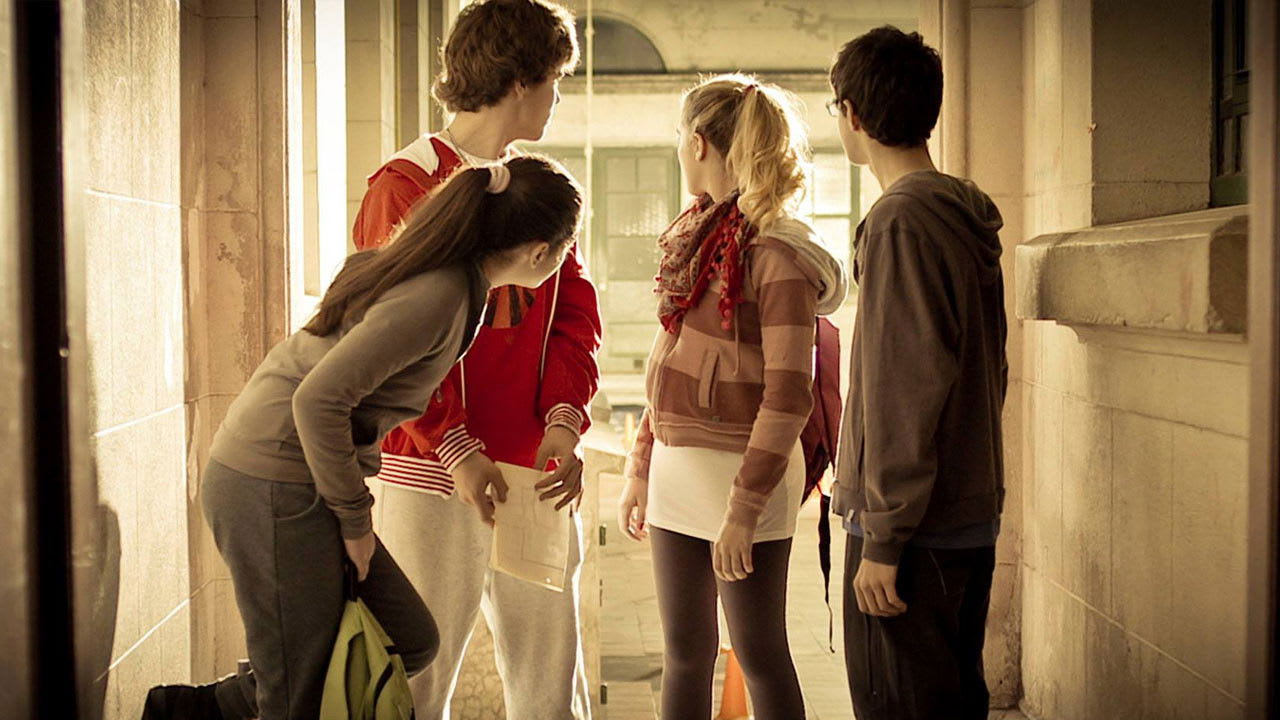 Fotograma de Caídos del mapa (2013)