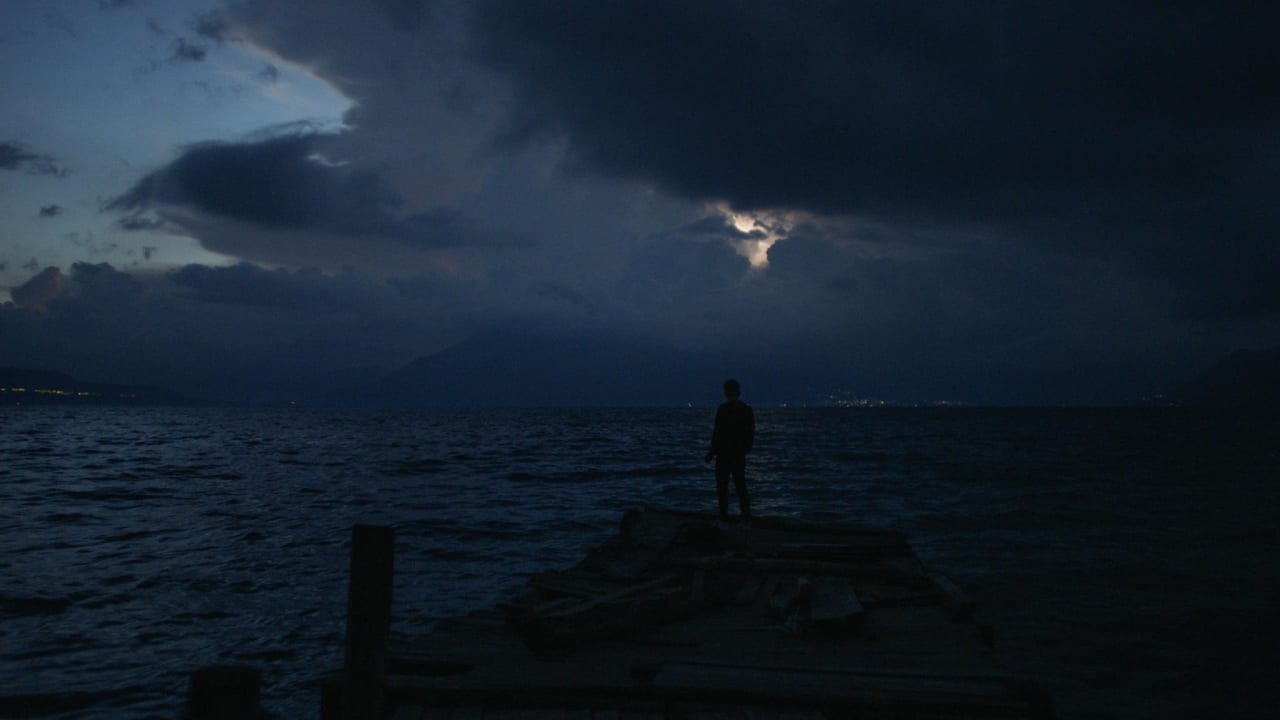 Fotograma de Los fantasmas (2020)