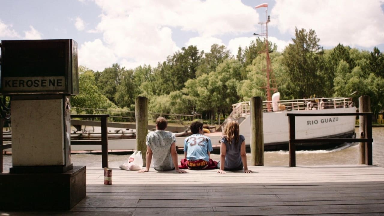 Fotograma de Finding Sofia (2016)