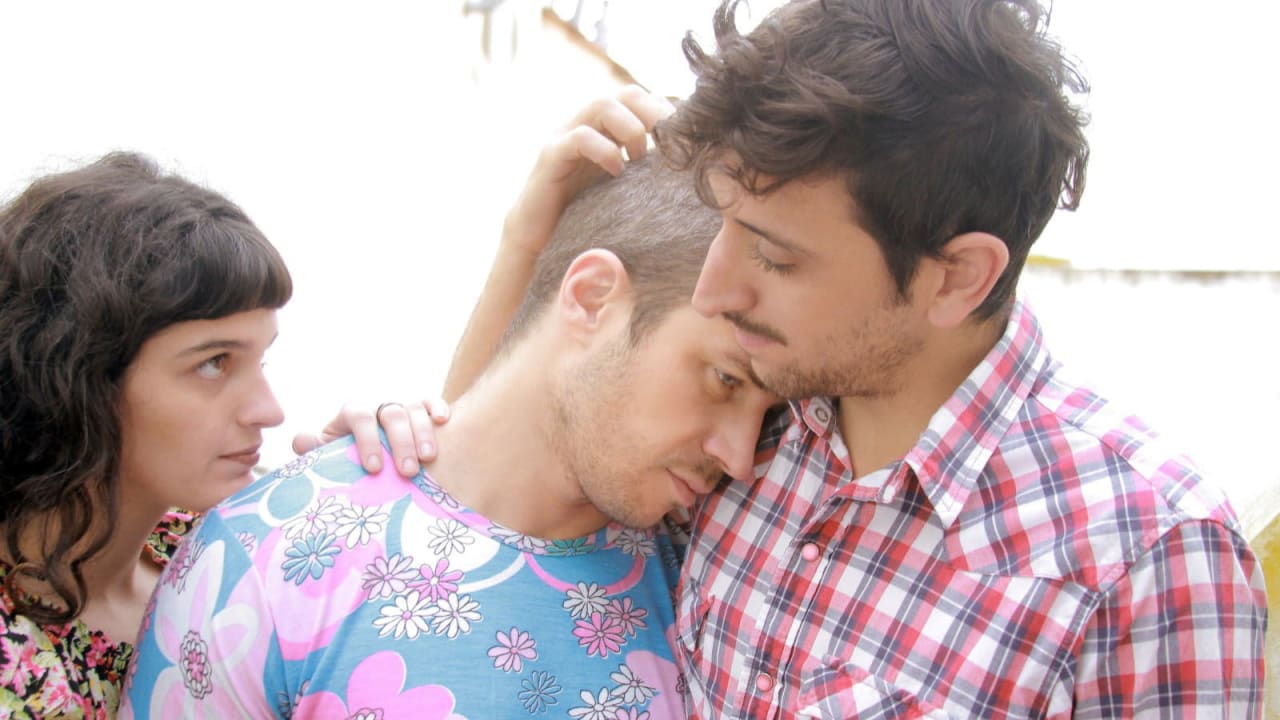 Fotograma de Somos tr3s (2018)