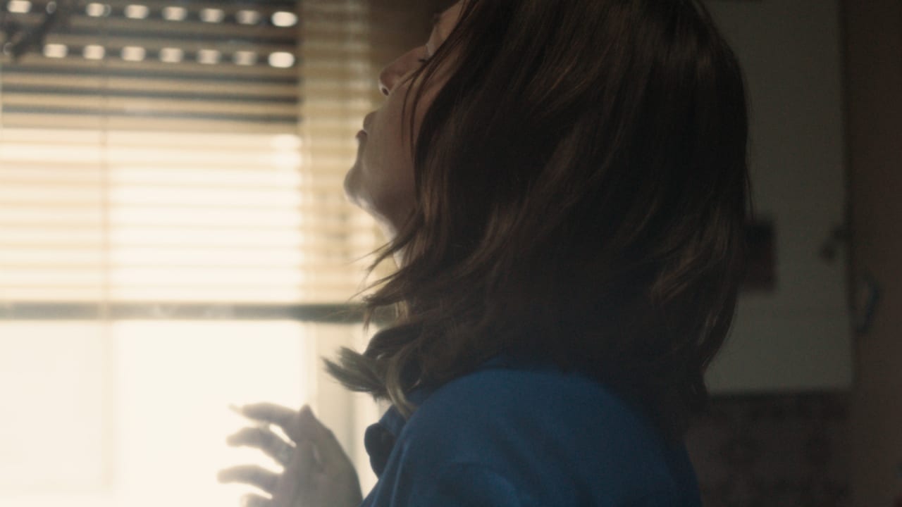 Fotograma de Familia sumergida (2018)