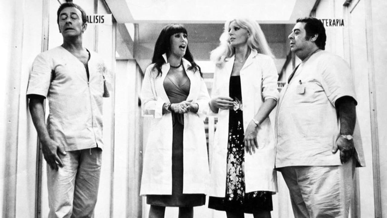 Fotograma de A los cirujanos se les va la mano (1980)