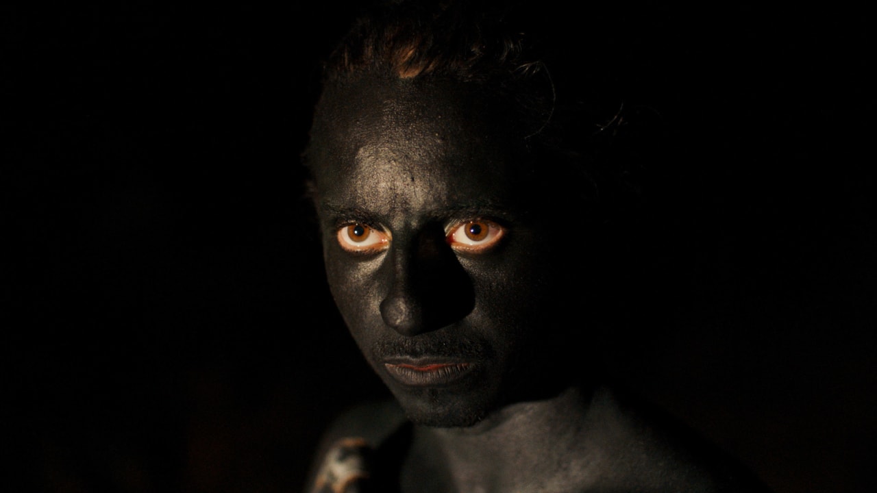 Moisés Arias en Monos (2019)