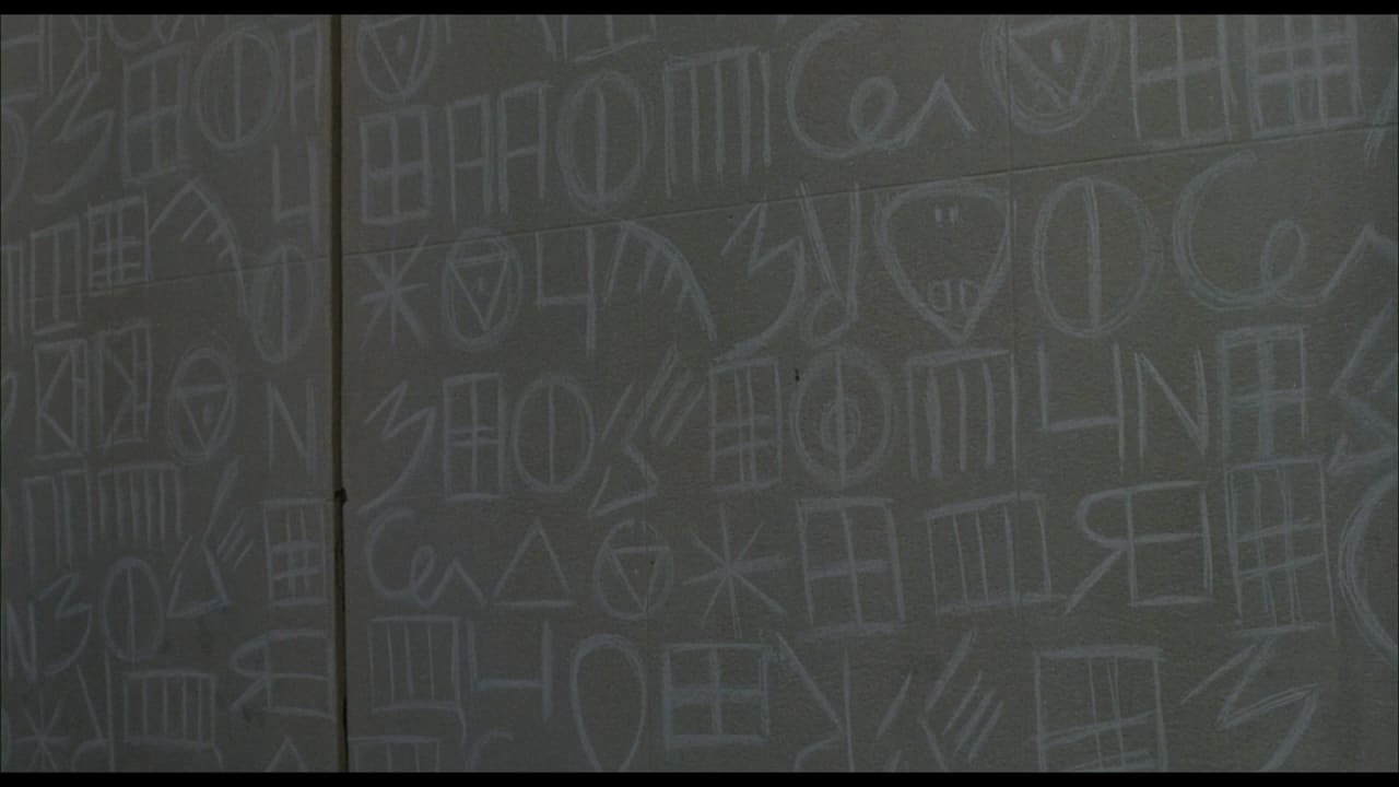 Fotograma de Hombre mirando al sudeste (1987)