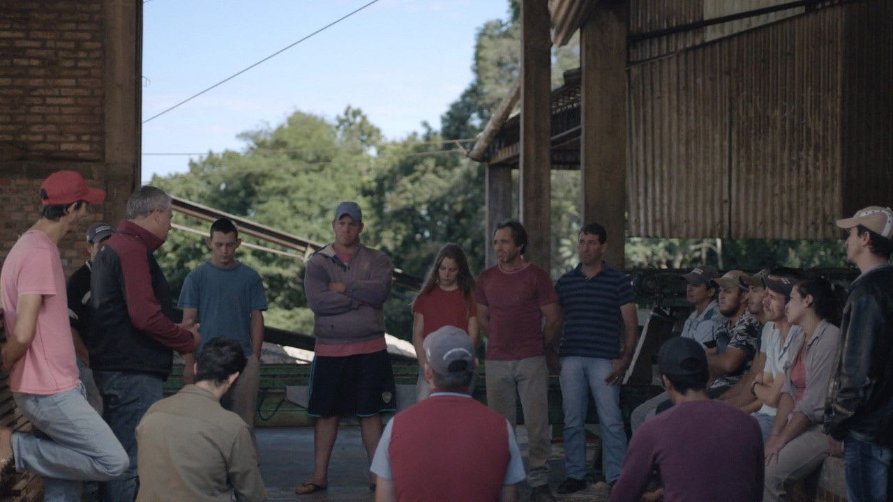 Fotograma de La crecida (2023)