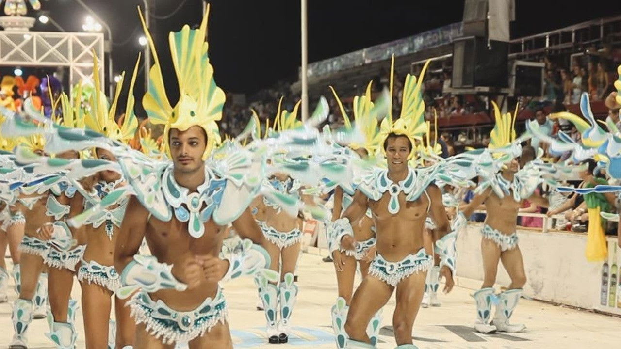 Fotograma de Gualeguaychú: El país del carnaval (2021)