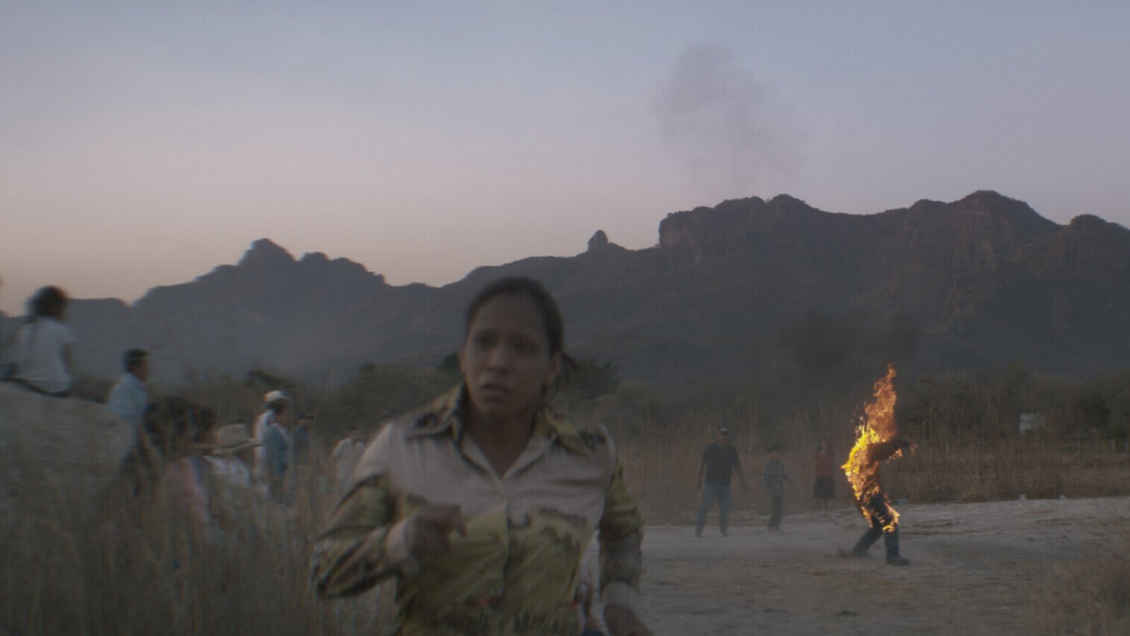 Fotograma de Manto de gemas (2022)