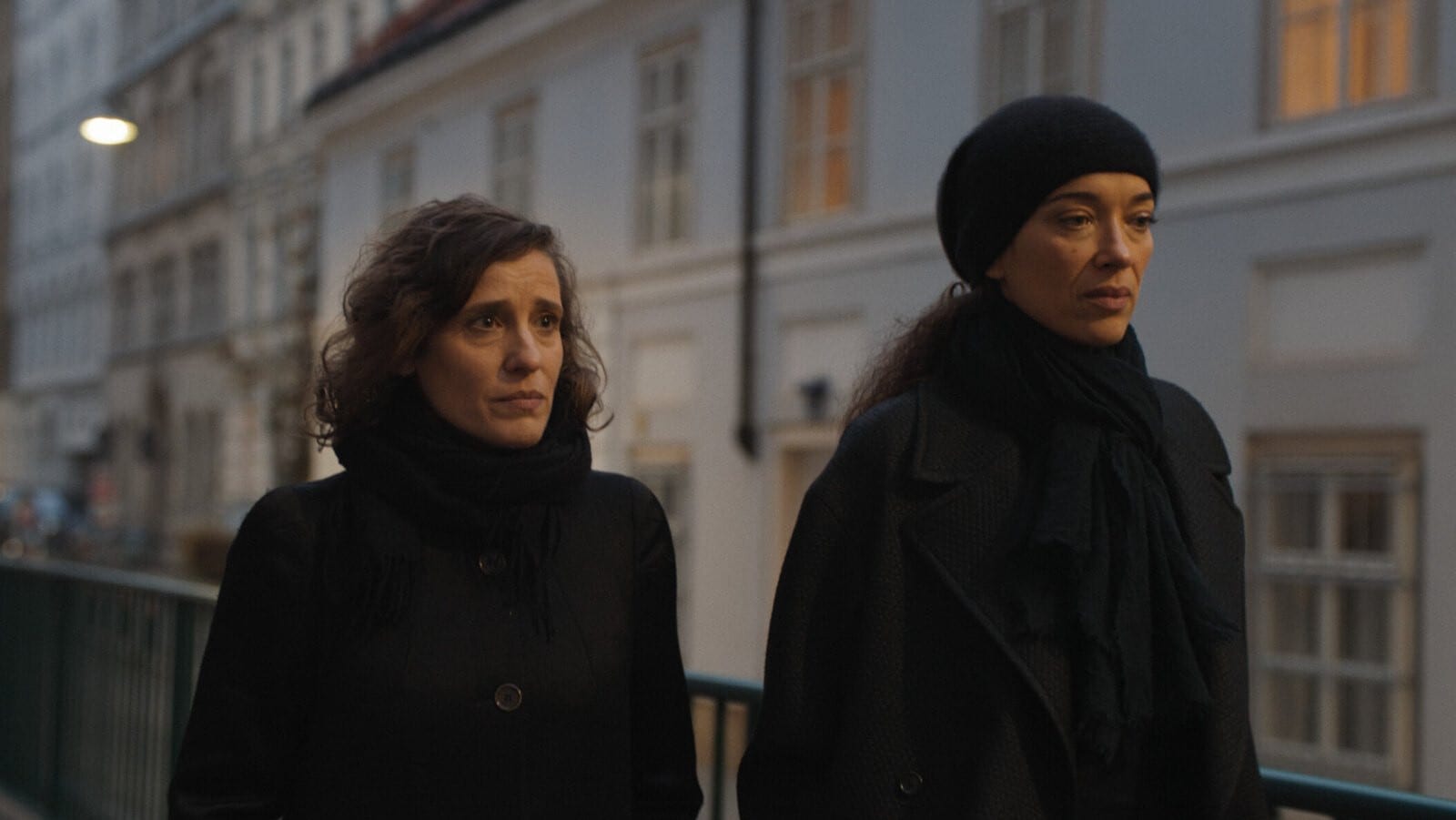 Fotograma de A Little Love Package (2023)