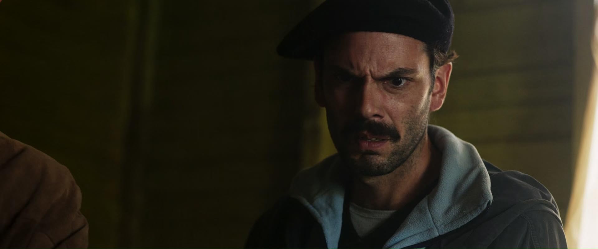 Demián Salomón en Cuando acecha la maldad (2023)