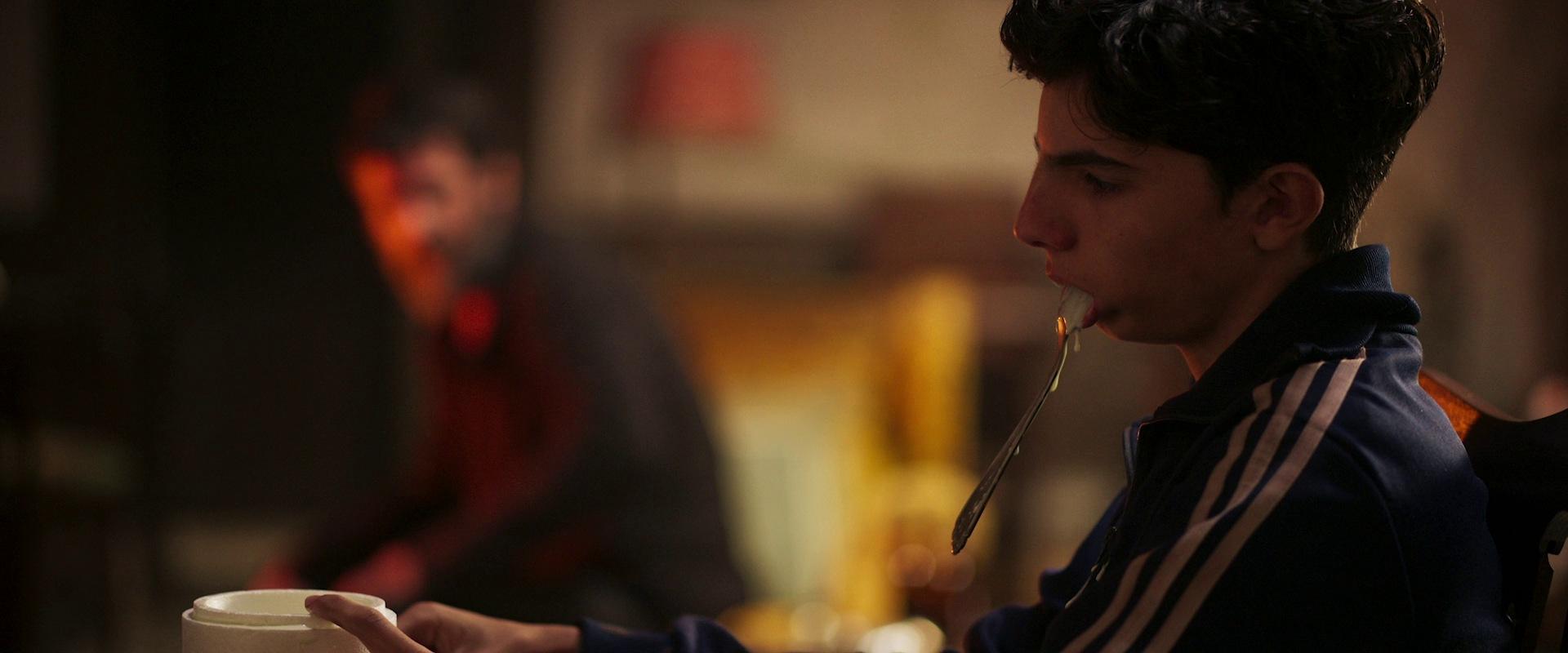 Ezequiel Rodríguez y Emilio Vodanovich en Cuando acecha la maldad (2023)