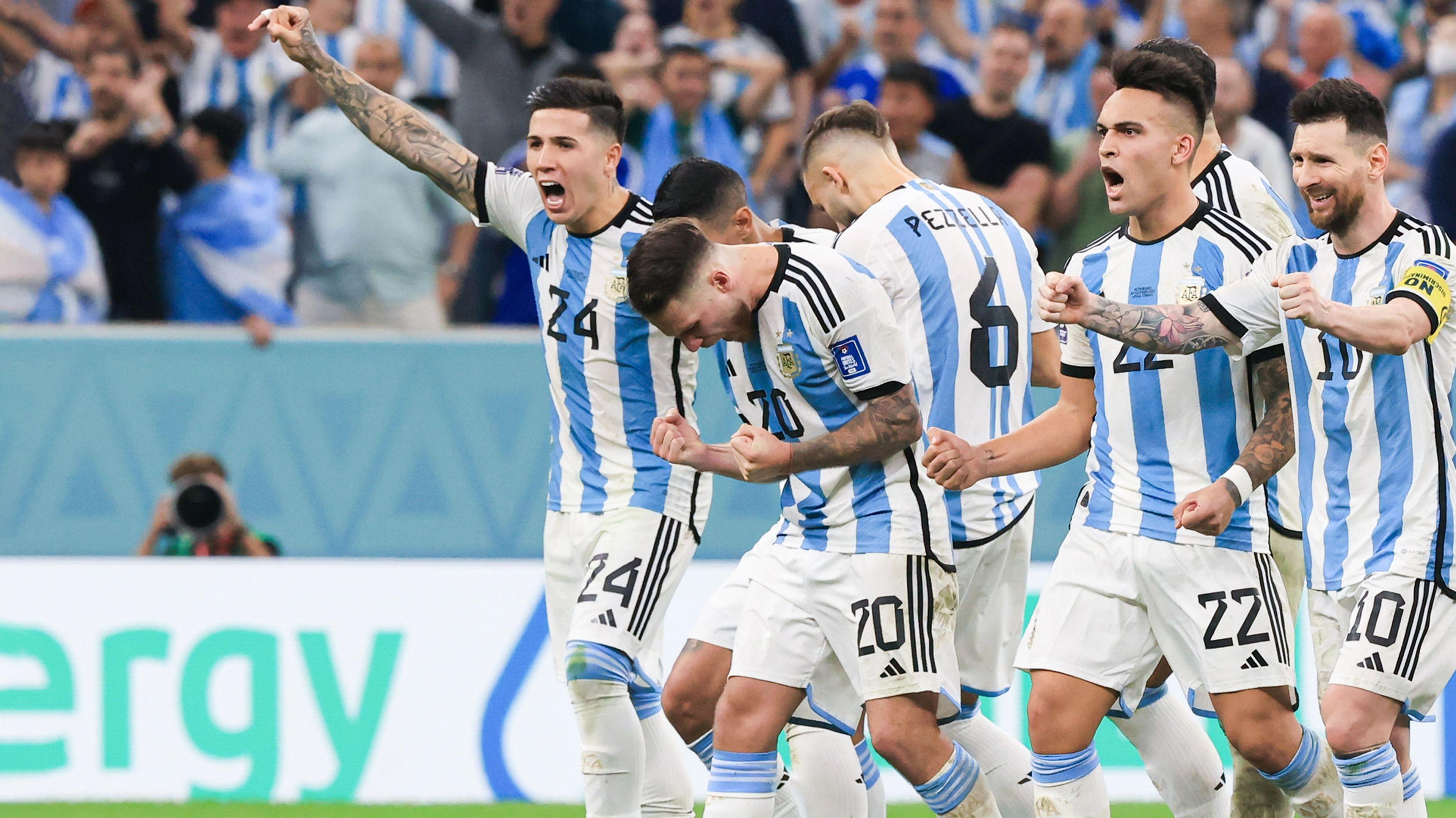 Fotograma de Muchachos: La película de la gente (2023)