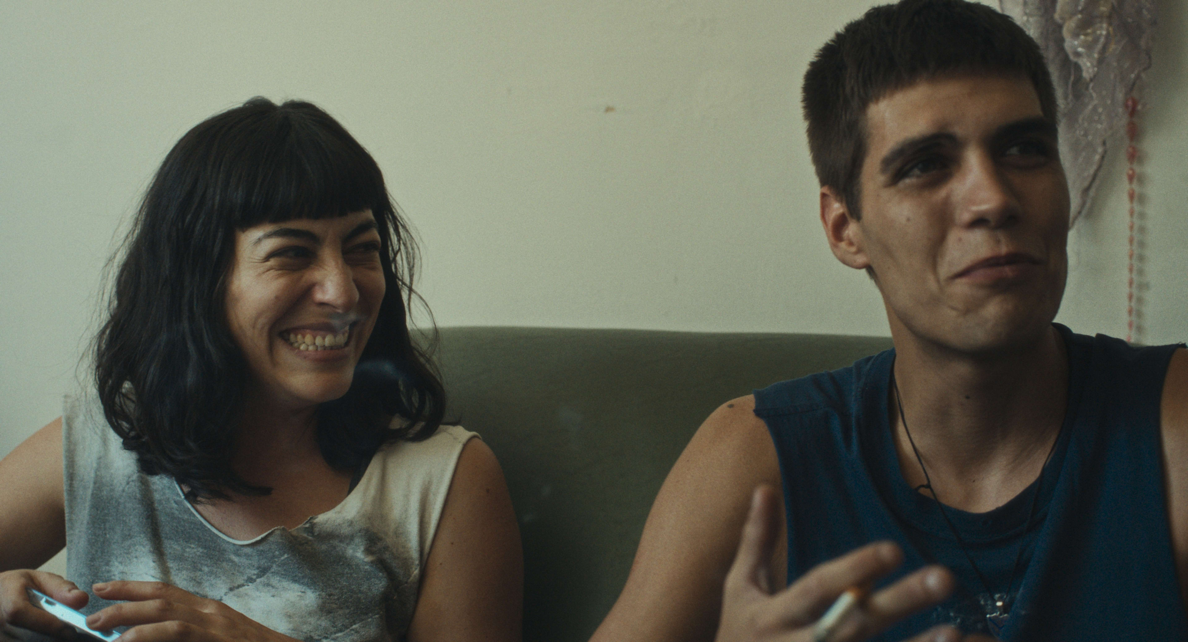 Fernanda Echevarría y Agustín Sosa en La virgen de la tosquera (2026)