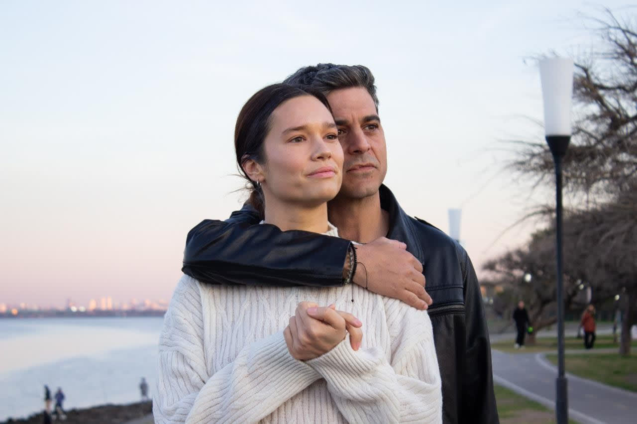 Manuela Viale y Pablo Yotich en Instante (2025)