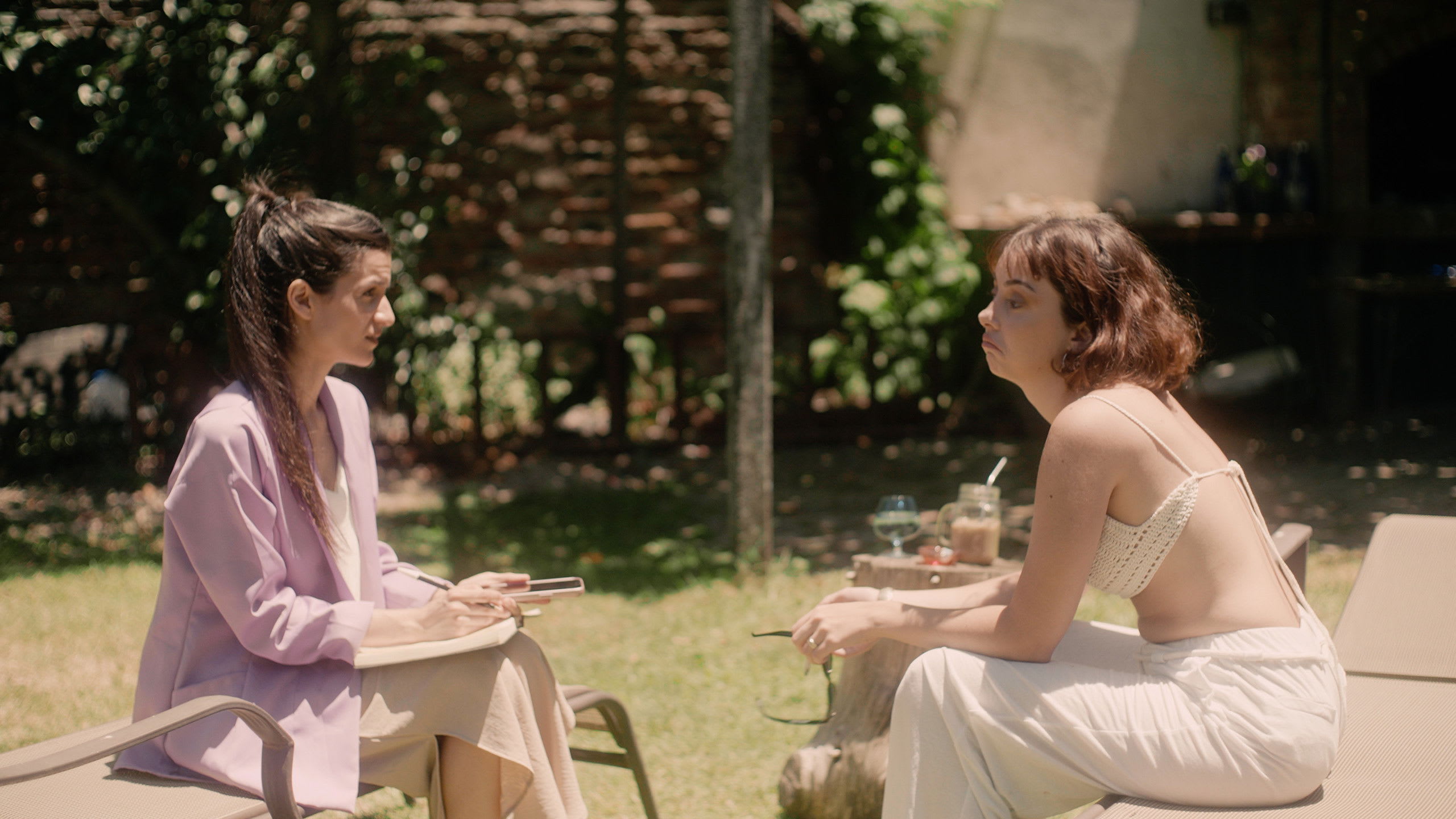 Fotograma de ek • stasis (2025)