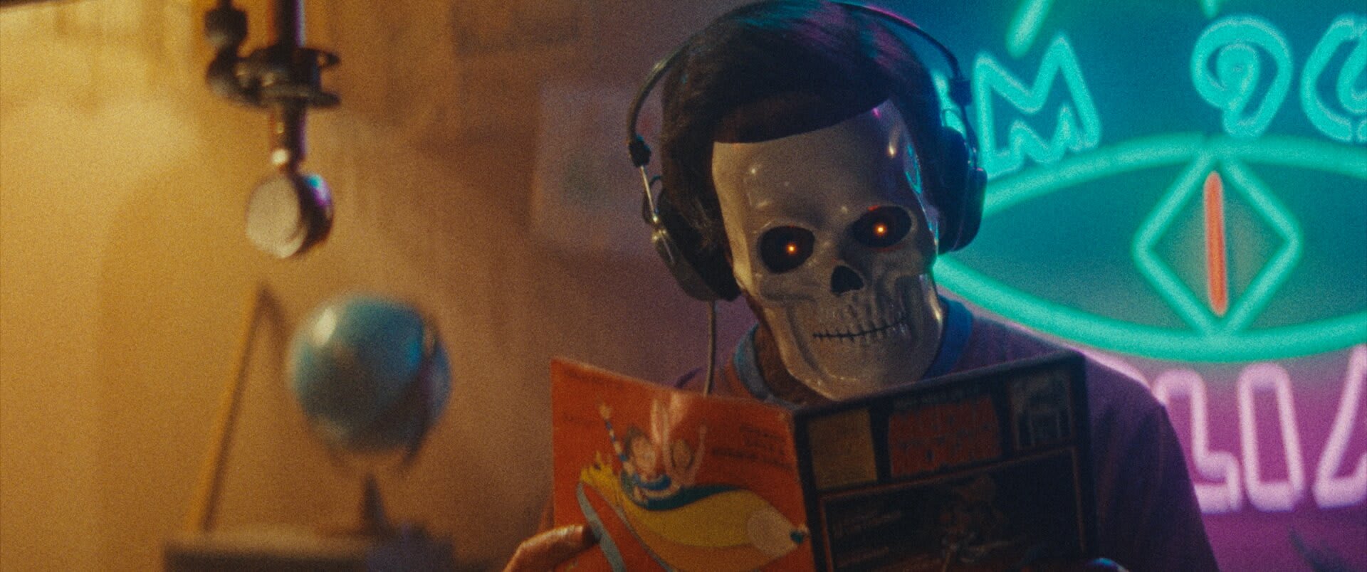 La frecuencia Kirlian (2025)