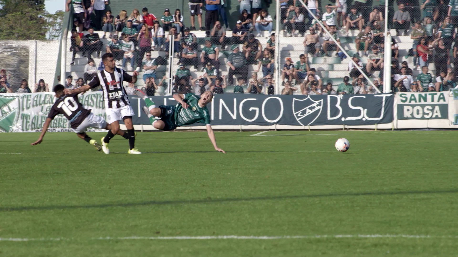 Fotograma de Siga, siga (2023)