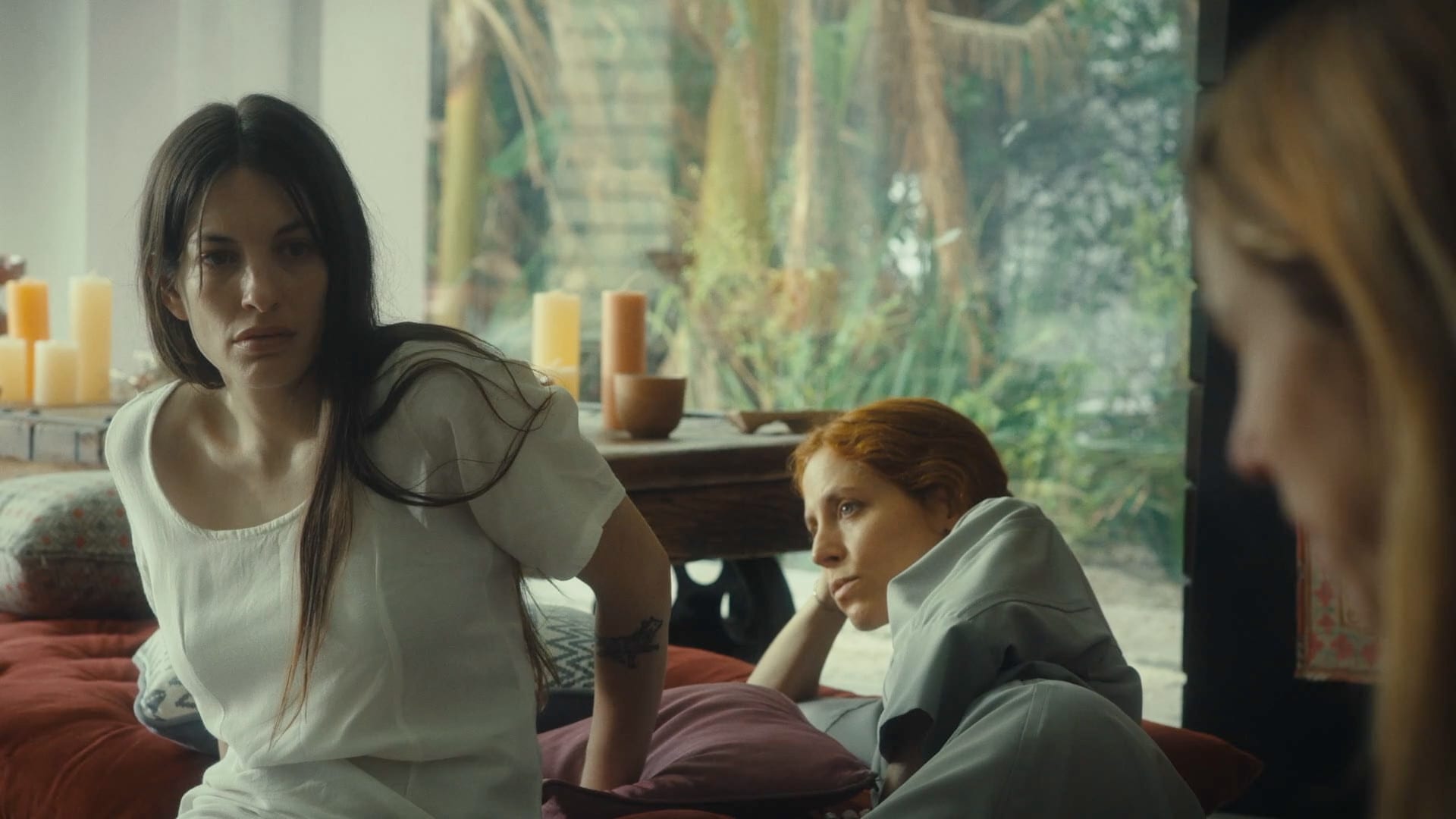 Katia Szechtman e Inés Efrón en Soy tu mensaje (2026)