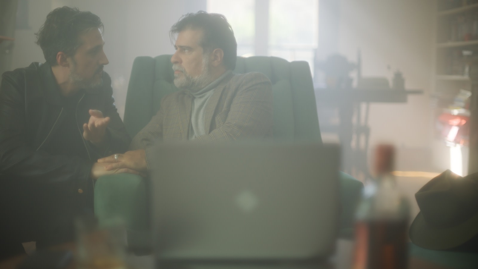 Patricio Bedoya y Rafael Spregelburd en Solo fanáticos (2026)