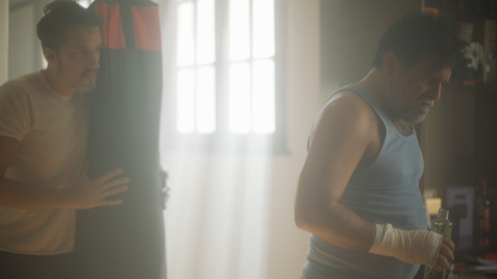 Patricio Bedoya y Rafael Spregelburd en Solo fanáticos (2026)