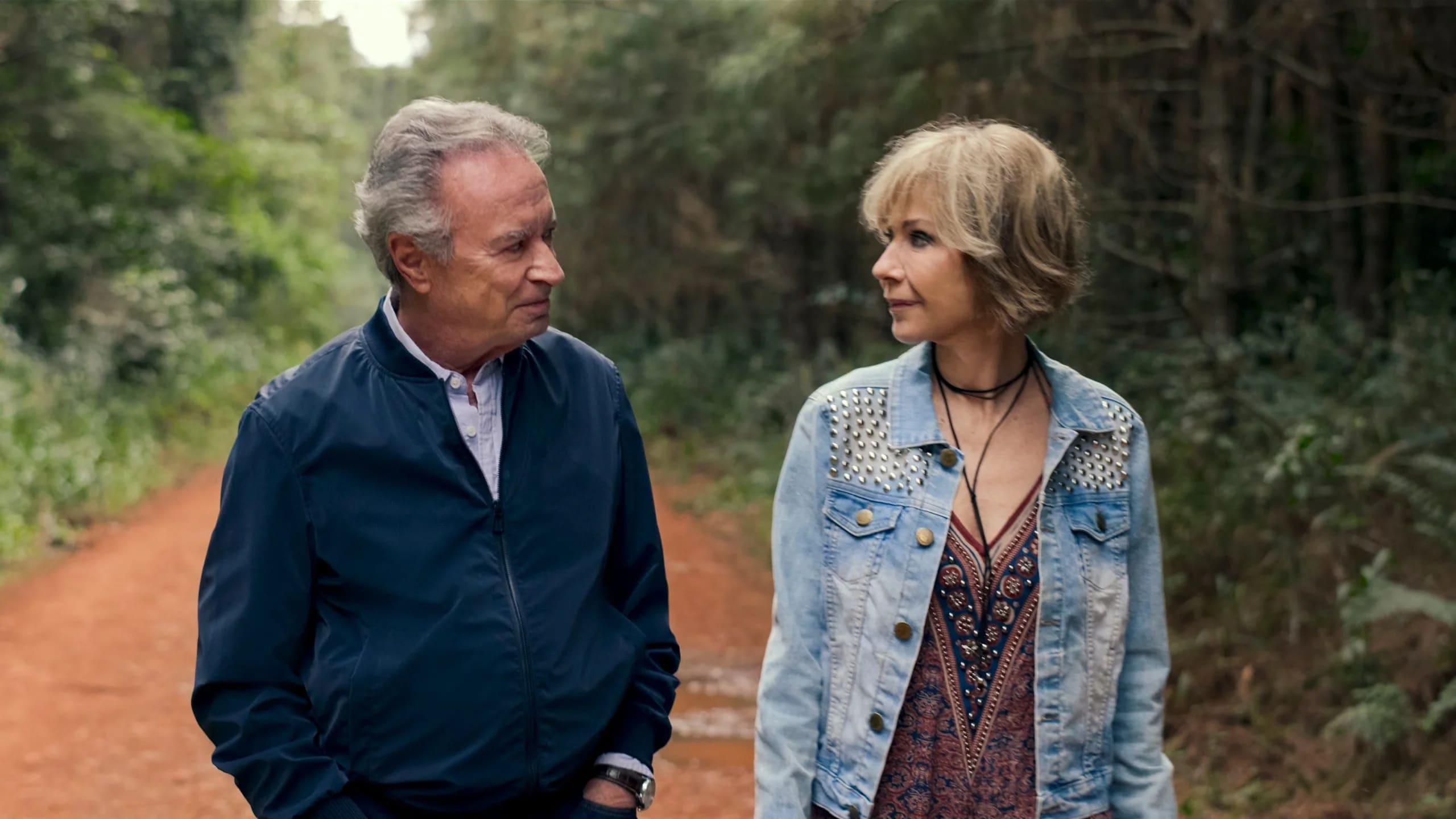 Oscar Martínez y Inés Estévez en El último gigante (2026)